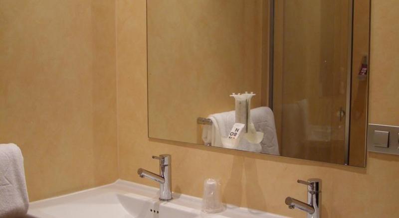 Hotel Area Serrano Buniel Екстериор снимка